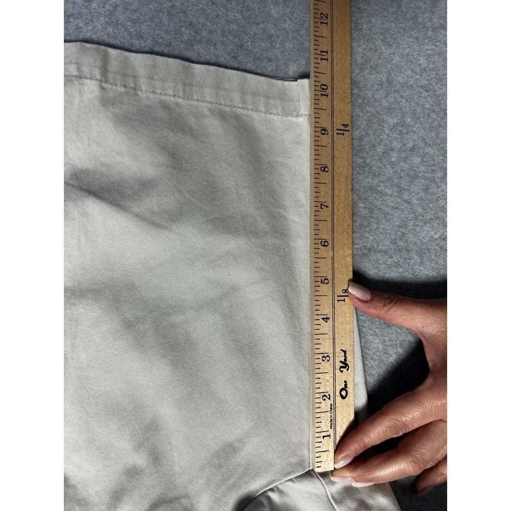 Brand New Dockers Men's Classic Fit Pleated Beige Cotton Chino Shorts Size 38